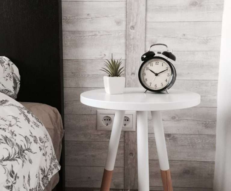 How To Style A Console Table 2 card img 3@2x